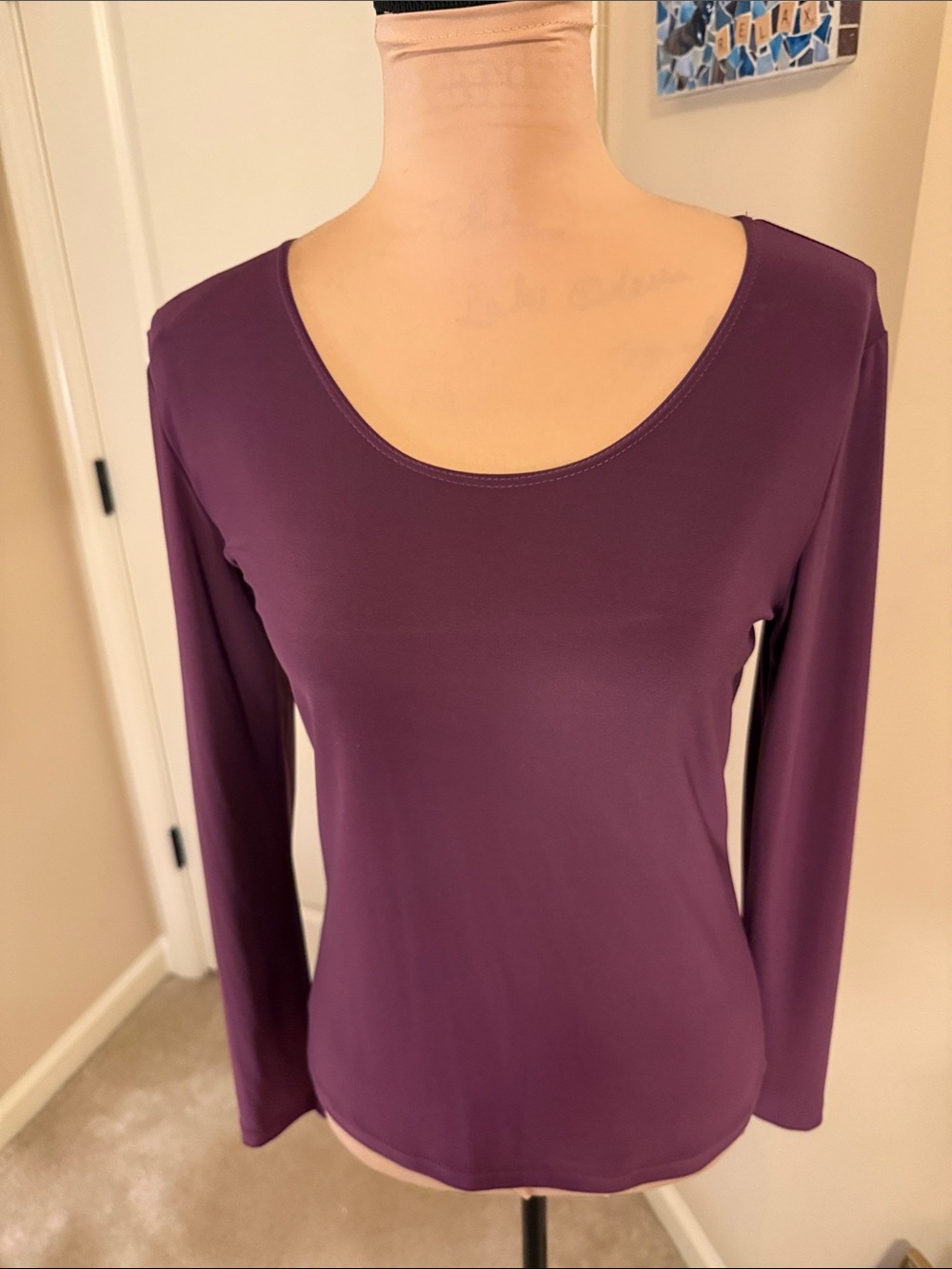 Scoop Neck Long Sleeve Top in Deep Plum
